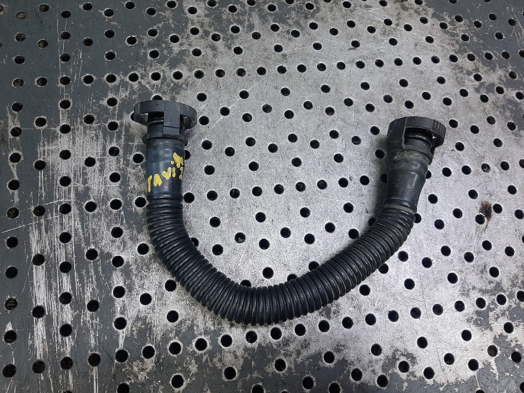Furtun admisie 2.0 tfsi bwj skoda octavia 2 golf 5 audi a3 8p 06f103221e