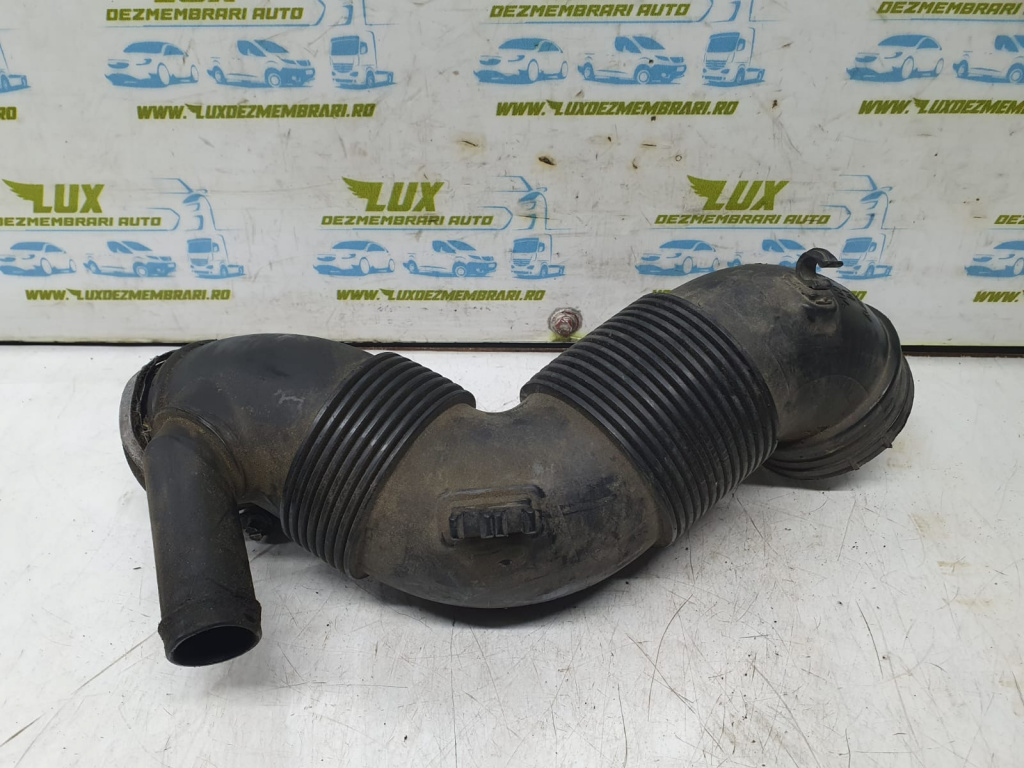 Furtun admisie aer 3c0129654m 1.9 tdi Volkswagen V