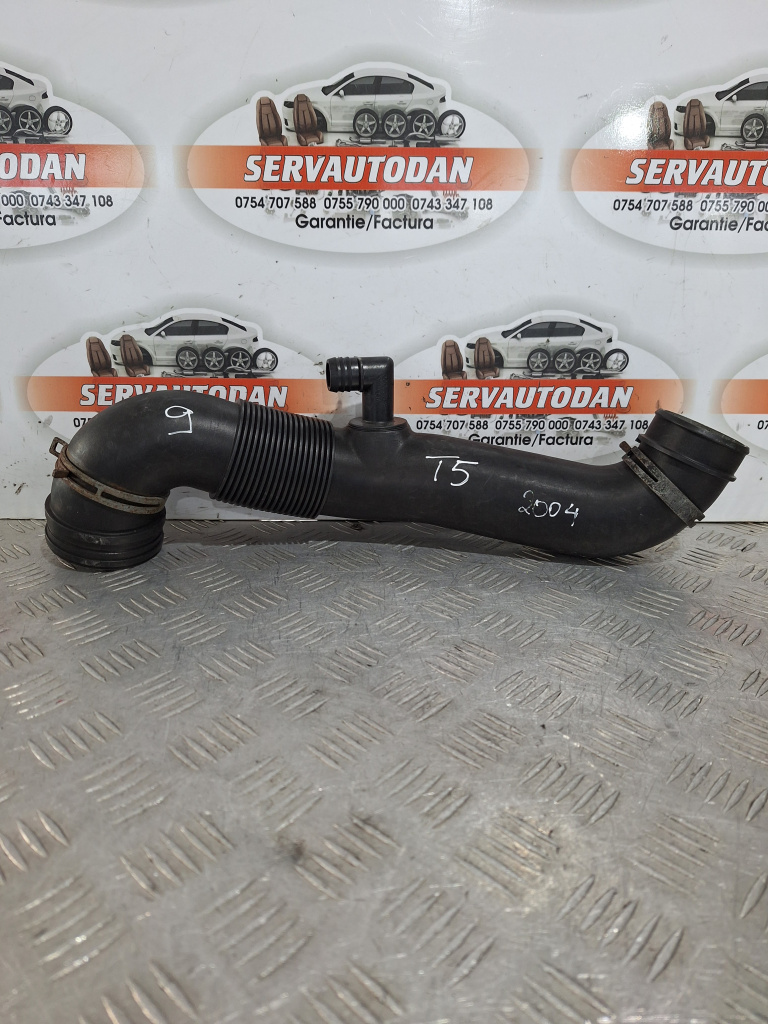 Furtun admisie aer Volkswagen Transporter T5 (2003-2009) 1.9 Motorina 2004, 7H0129615D