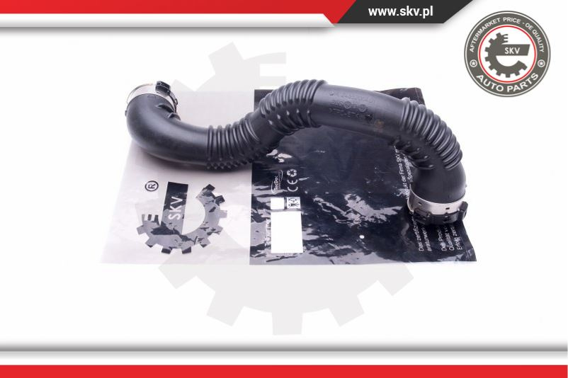 Furtun aer supraalimentare ; MERCEDES CLA (C117) A-Class (W176) B-Class (W246) GLA (X156) ; A2465200401