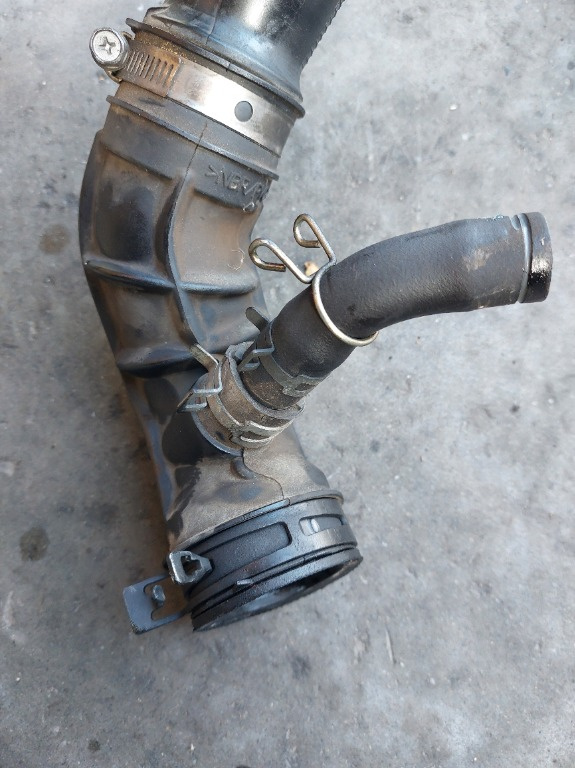 Furtun Aer turbina 17883 0g010 Toyota Yaris 1.4 D 2005 2006 2007 2008 2009 2010