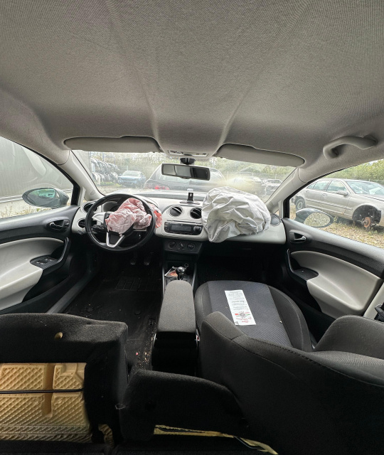 Furtun apa la radiator inferior Seat Ibi
