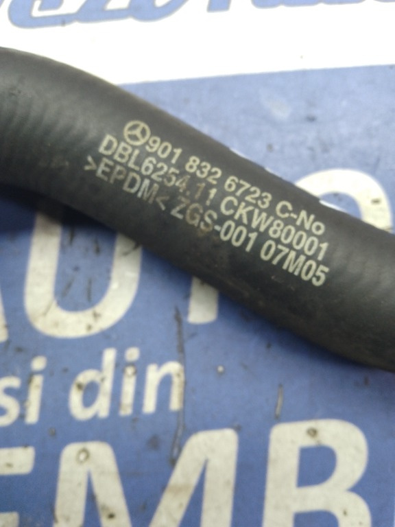Furtun apa Mercedes Benz Sprinter W905 2