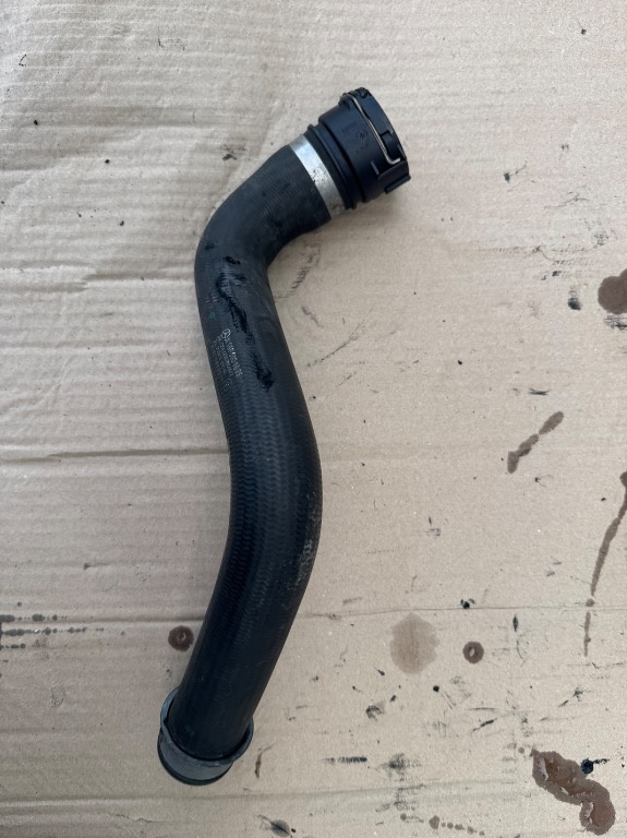 Furtun apa pentru Mercedes ML 250 W166 Euro 6 Cod A1665001075