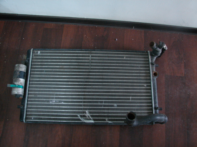 Furtun apa Volkswagen VW Bora [1998 - 2005] Sedan 2.0 MT (115 hp) (1J2)