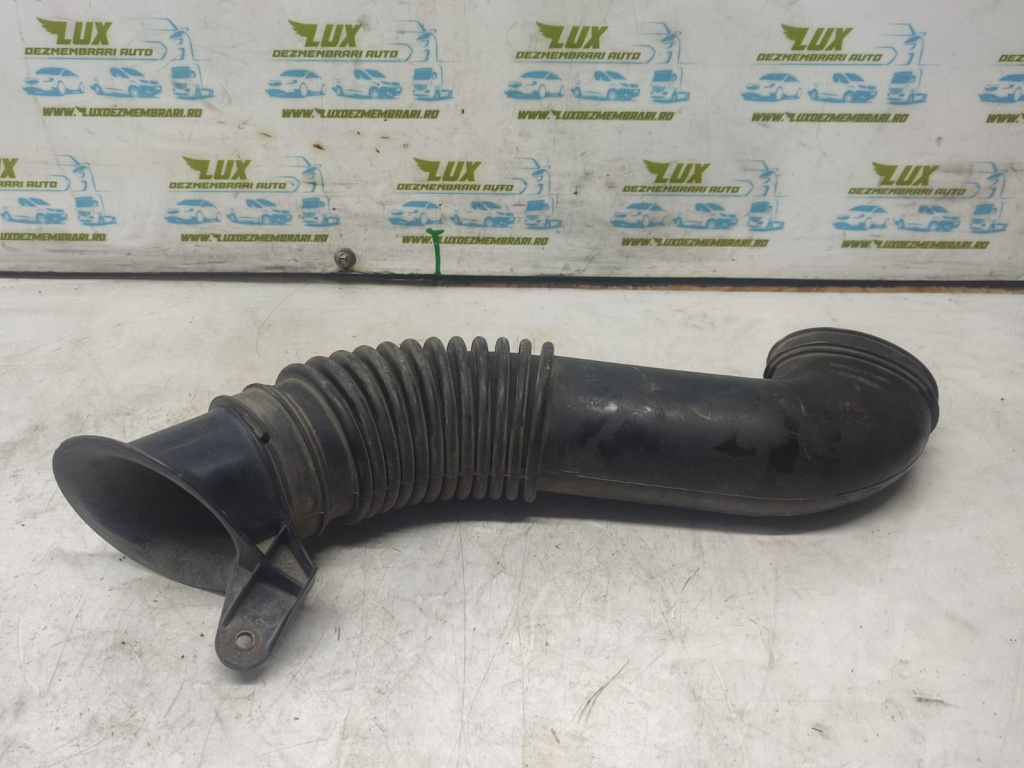 Furtun conducta aer 13766-79j00 1.6 benzina M16A S