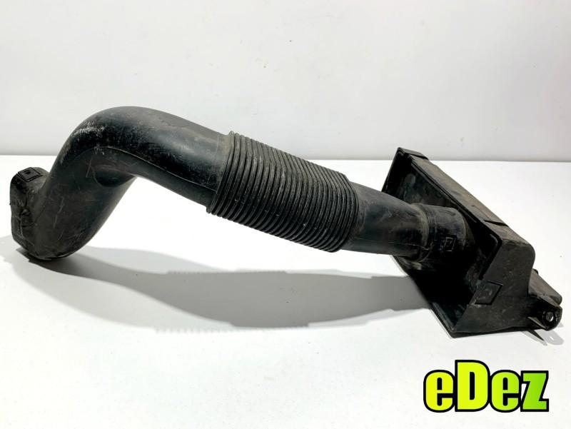 Furtun difuzor captare aer Seat Ibiza 4 facelift (2012-2017) [6J] 1T0805971