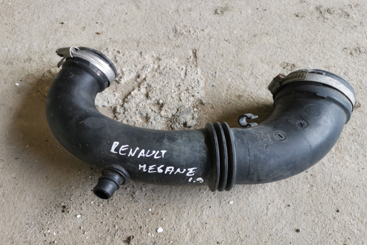 Furtun intercooler furtun intercooler 1.9 dci cod 7700116267 7700116267 Renault Megane