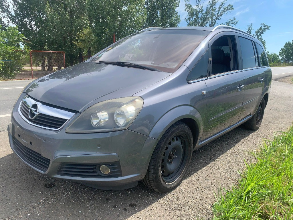Furtun intercooler Opel Zafira B 2006 MONOVOLUM 1.9 CDTI