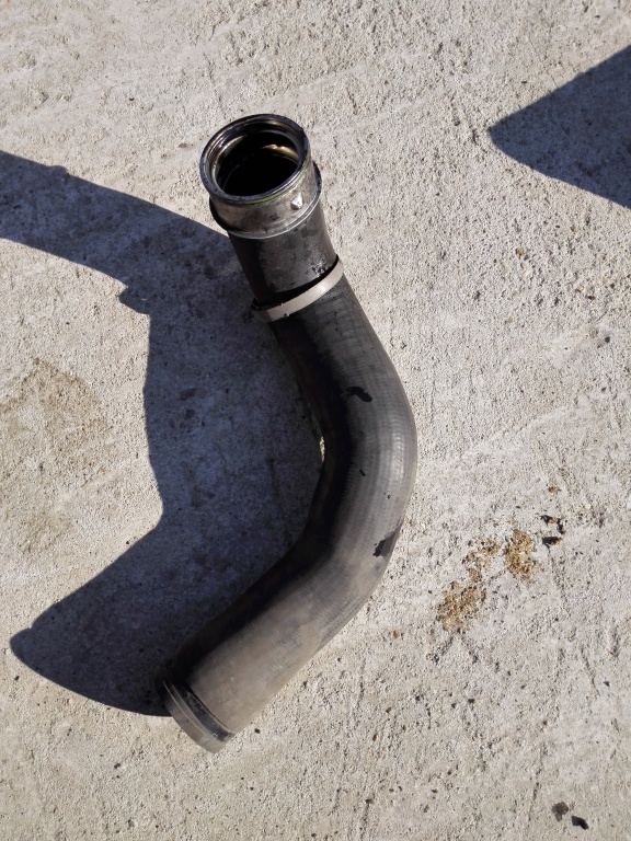 Furtun intercooler stanga Mercedes ML W164