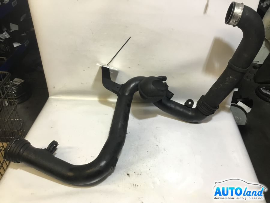 Furtun Intercooler Turbo 1k0145762ac 1.9 TDI cu Senzor Volkswagen GOLF V PLUS 5M1 2005