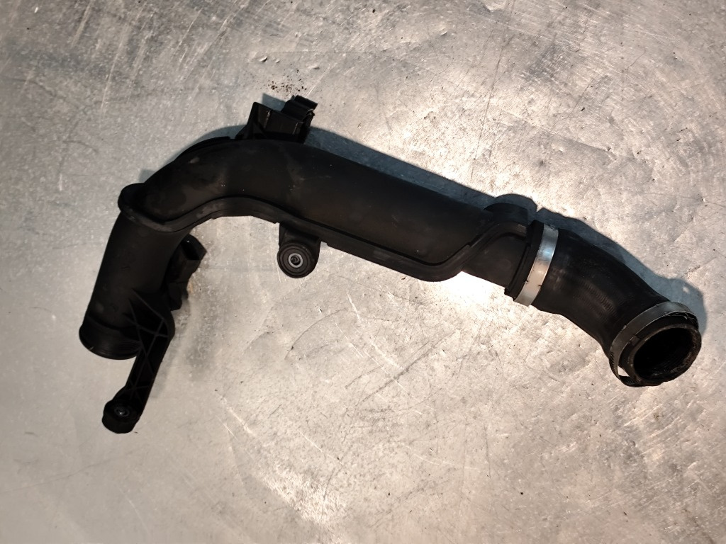 Furtun intercooler Volkswagen Passat B6 