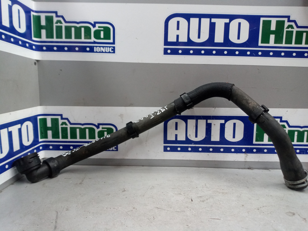 Furtun lichid racire motor BJ32-8260-AD / 2.2DT Land Rover Range Rover Evoque 1 L538 2011-2018