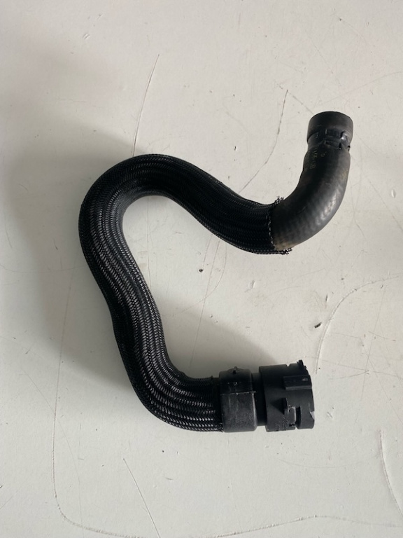 Furtun radiator VOLVO XC60 2017 30792225