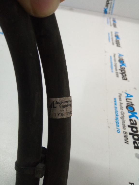 Furtun spalator faruri (2008-2017) Bmw S