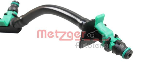 Furtun supracurgere combustibil ~ Ford Mondeo 2007 2008 2009 2010 2011 2012 2013 2014 ~ 0840110 ~ METZGER