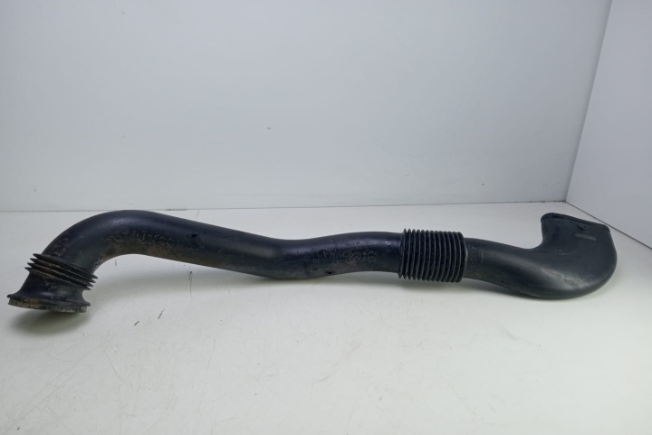 Furtun tub admisie aer 820007275G Nissan Primastar [2002 - 2006]