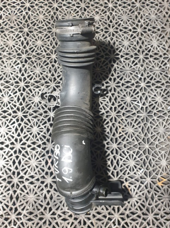 Furtun turbo 1.9 DCI cod 8200353795 Renault Laguna 2