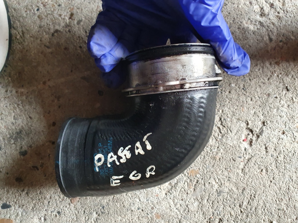 FURTUN TURBO INTRA IN EGR 3B0145834P VW Passat