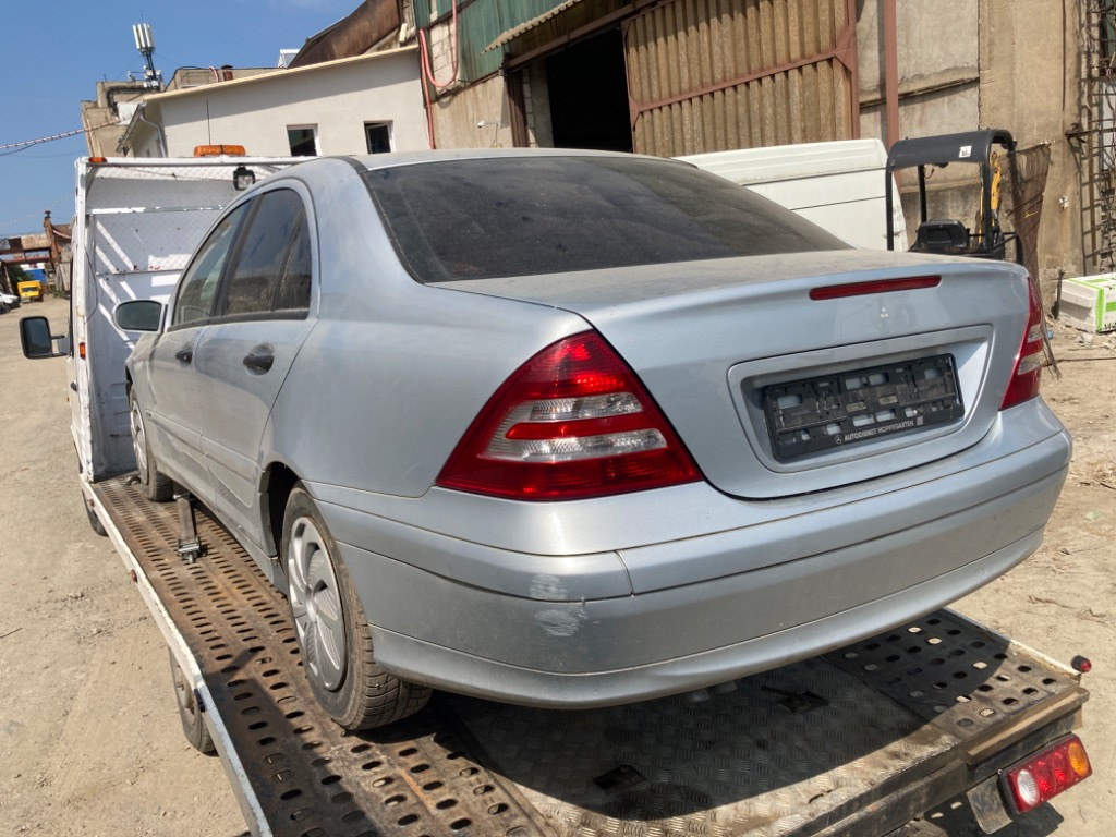 Furtun turbo Mercedes C-Class W203 2005 Limuzina 2.2 CDI