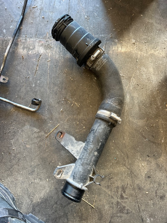 Furtun turbo Mercedes Vito W447 1.6 CDI 1065337S02 1321043B
