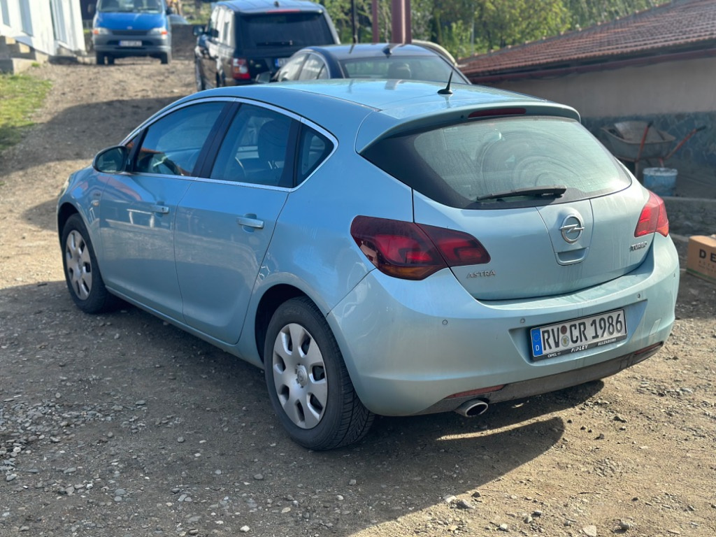 Furtun turbo Opel Astra J 2010 Hatchback