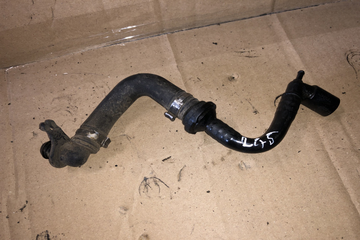 Furtun vacuum 3C0611939A Volkswagen VW Passat B6 [2005 - 2010] wagon 5-usi 1.9 TDI BlueMotion MT (105 hp)