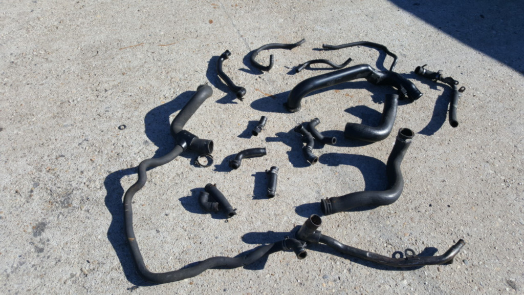 Furtunuri/conducta de apa Opel Astra H 1.7CDTI 74KW