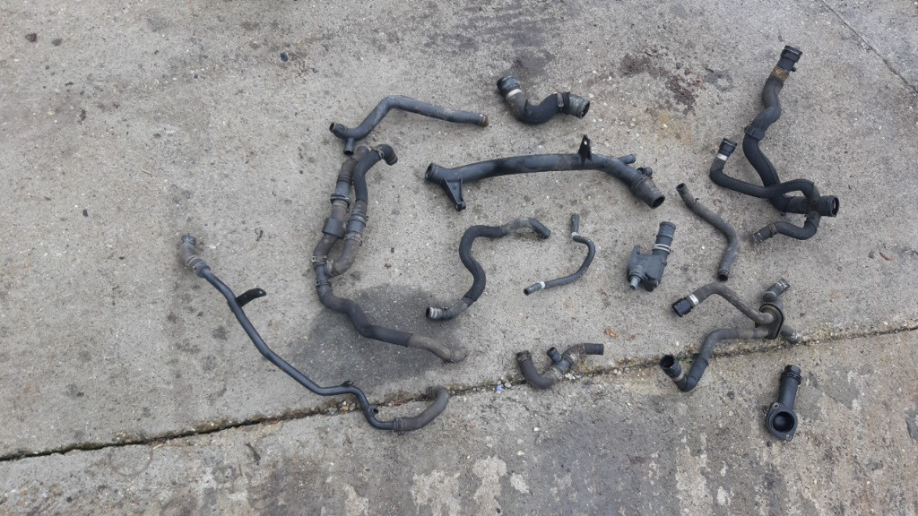 Furtunuri si conducta apa Audi A4 B8 2.0 TDI-CAG