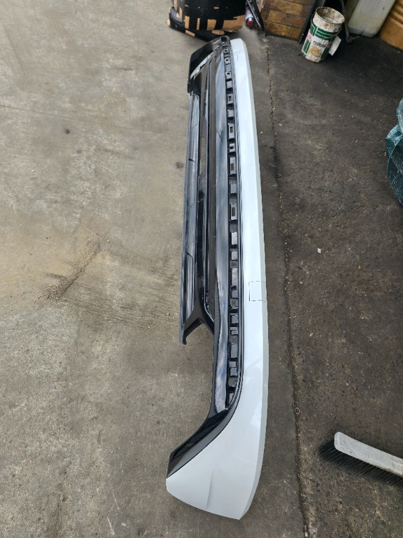 Fusta bara spate R line vw touareg 2020