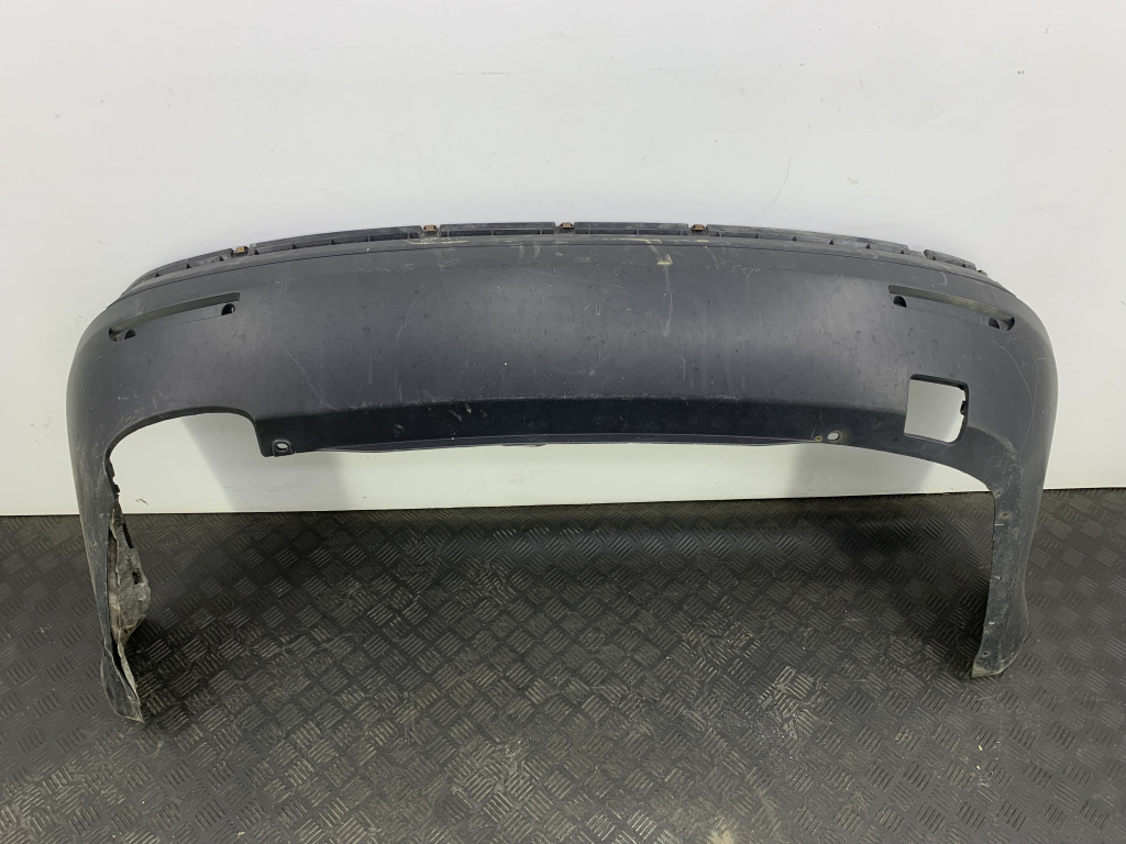 Fusta bara spate VW JETTA 2004-2010 D15-4-6 1K5807521A DezP: 36188