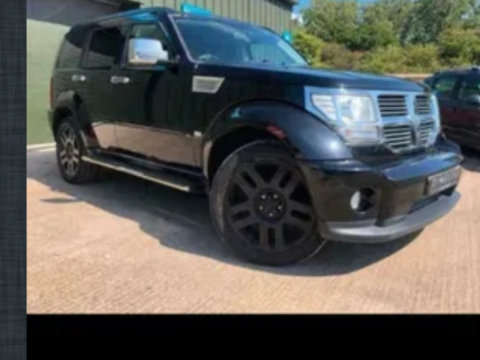 Fuzetă dreapta față Dodge Nitro 2,8 crd 177 cai