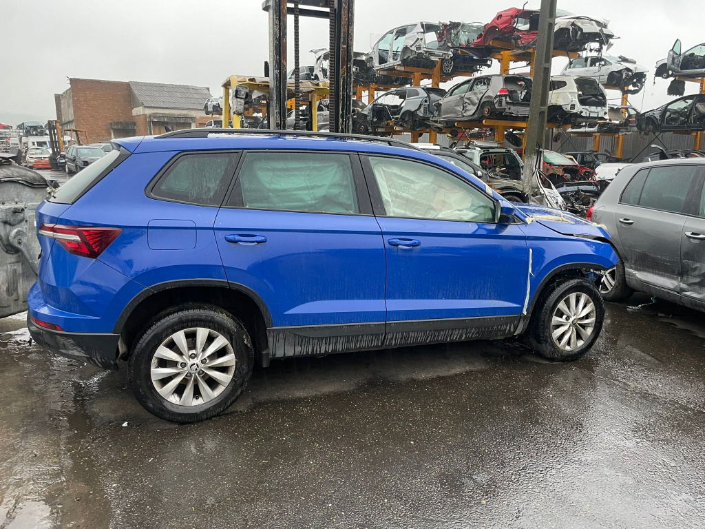 Fuzeta dreapta fata 5Q0407258A 1.5 tfsi 