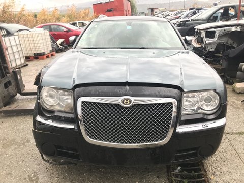 Fuzeta dreapta fata Chrysler 300C 4x4