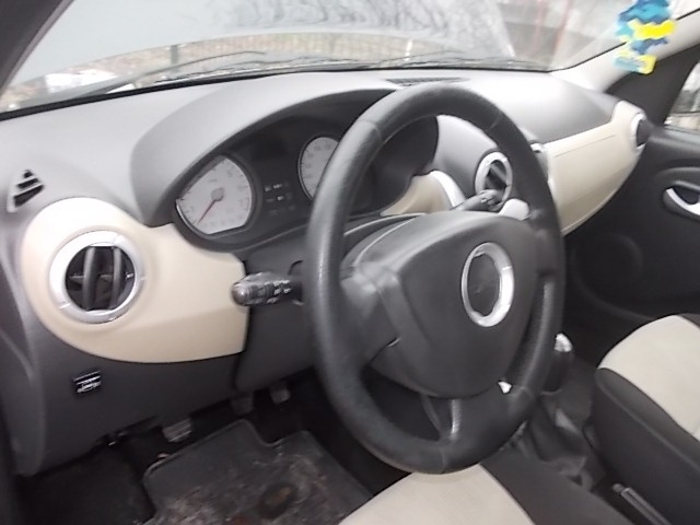 Fuzeta dreapta fata Dacia Logan MCV 2010