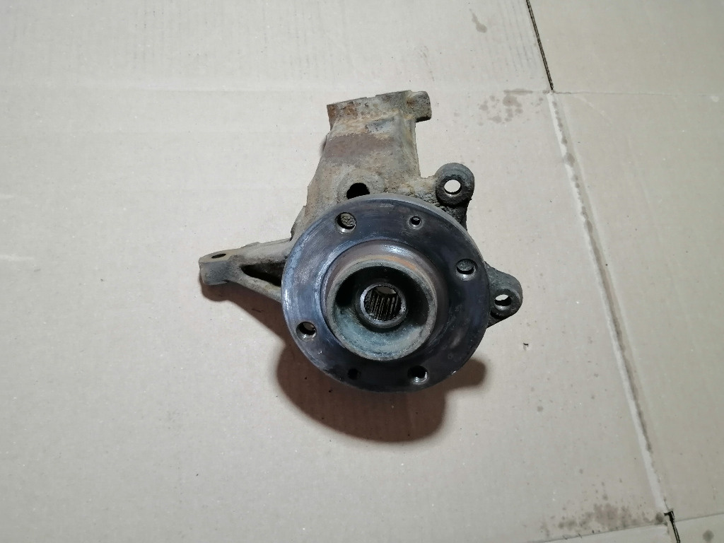 Fuzeta dreapta fata Peugeot 206 1.4 HDi 8HZ 2003-2009