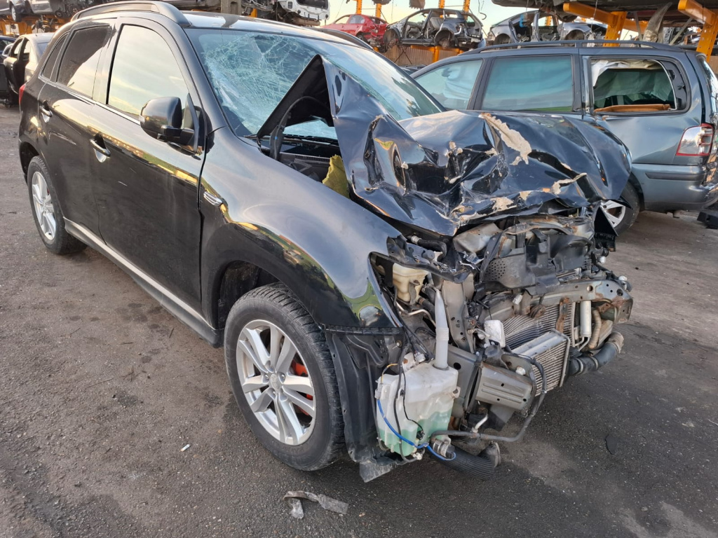 Fuzeta dreapta spate 1.8 di-d 4N13 Mitsu