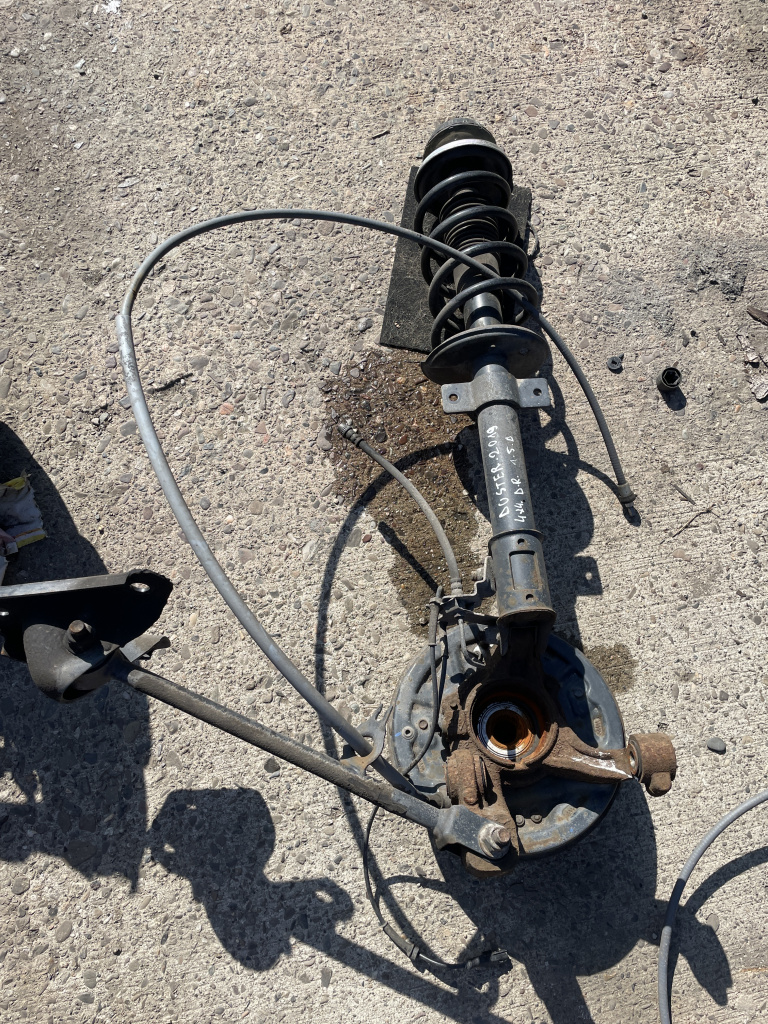 Fuzeta dreapta spate Dacia Duster 1.5 Motorina 2019, 4X4