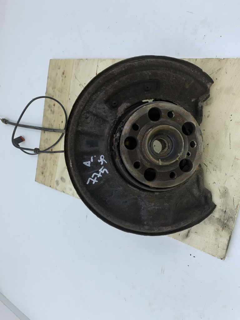 Fuzeta dreapta Spate Mercedes-Benz C CLASS W204 S2