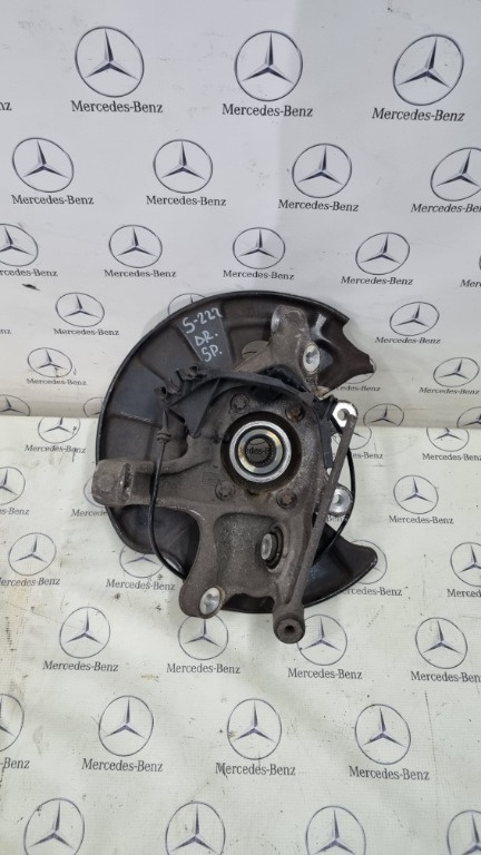 Fuzeta dreapta spate Mercedes S class w222