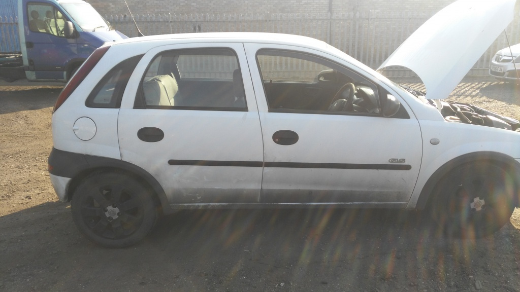 Fuzeta dreapta spate Opel Corsa C 2002 Hatchback 1