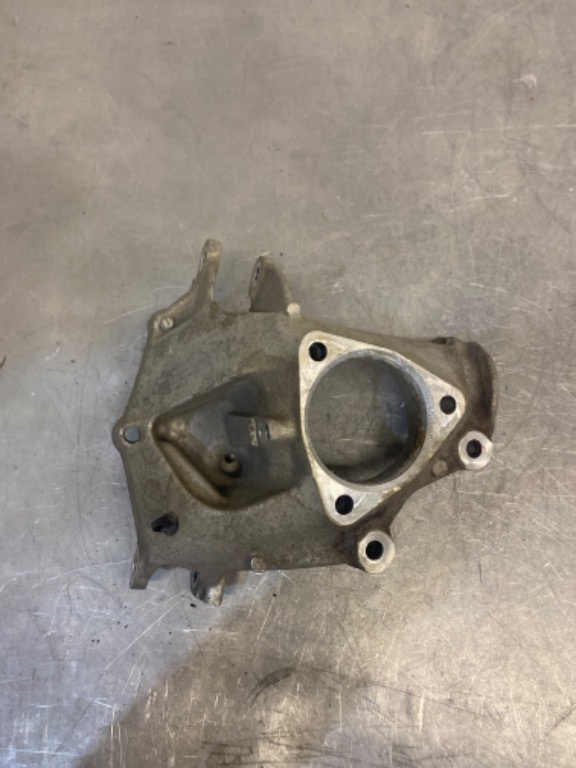 Fuzeta dreapta, spate, Volvo xc40 (536) 2018> 32246251
