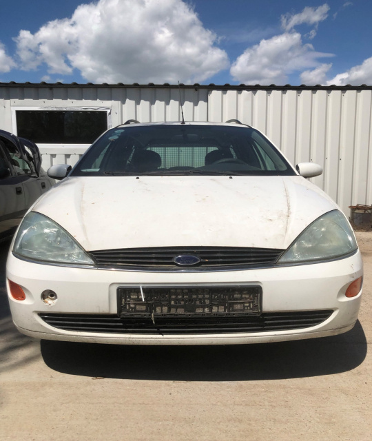 Fuzeta fata dreapta (cu ABS - 1.8 tddi) Ford Focus