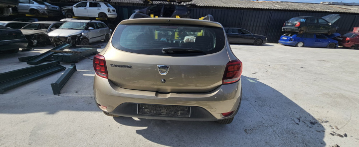 Fuzeta fata dreapta Dacia Sandero Stepwa