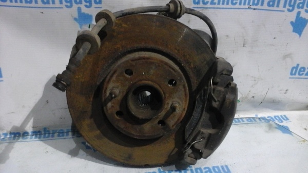 Fuzeta fata dreapta Fiat Doblo