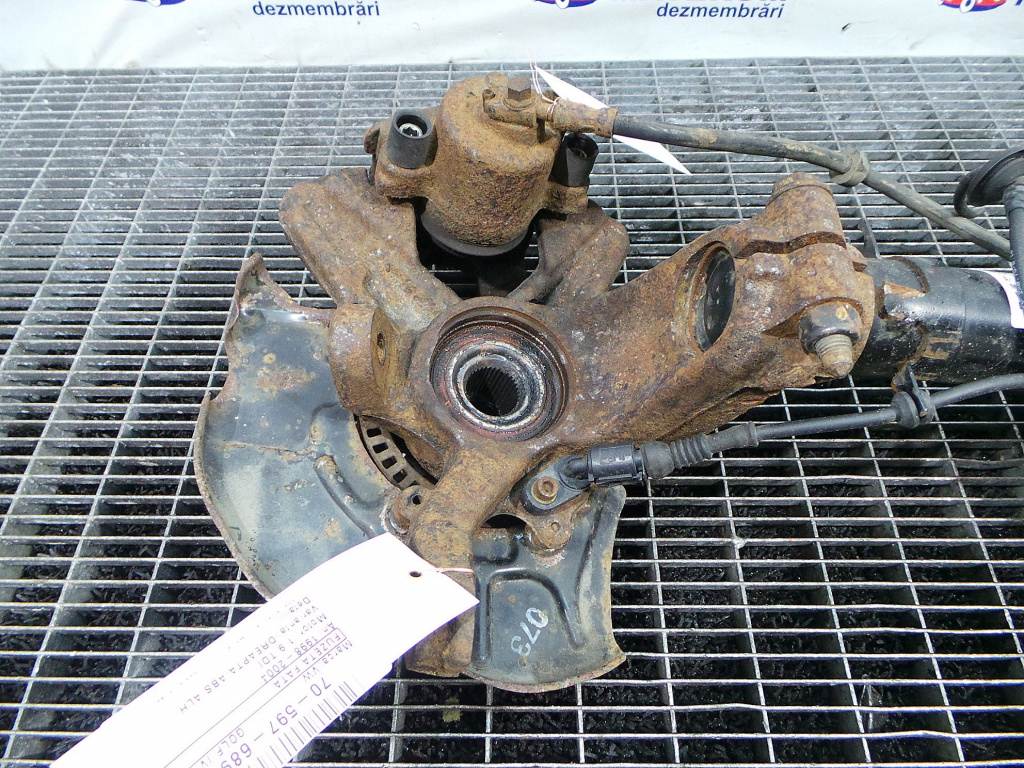 FUZETA FATA DREAPTA VW GOLF IV GOLF IV 1.9 TDI - (