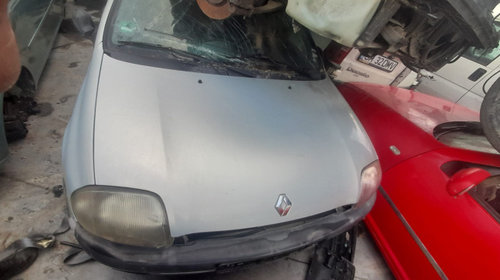 Fuzeta fata stanga Renault Clio 2 [1998 