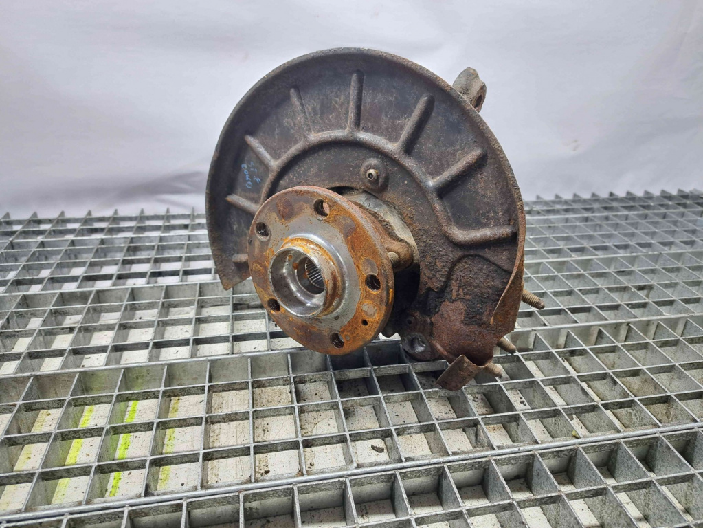Fuzeta fata stanga Volkswagen Caddy 3 (2KA, 2KH) [Fabr 2004-2009] OEM 2.0 TDI BDJ 2.0 TDI BDJ 51KW / 70CP