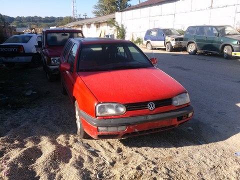 Fuzeta Fata VW Golf 3 din 1996