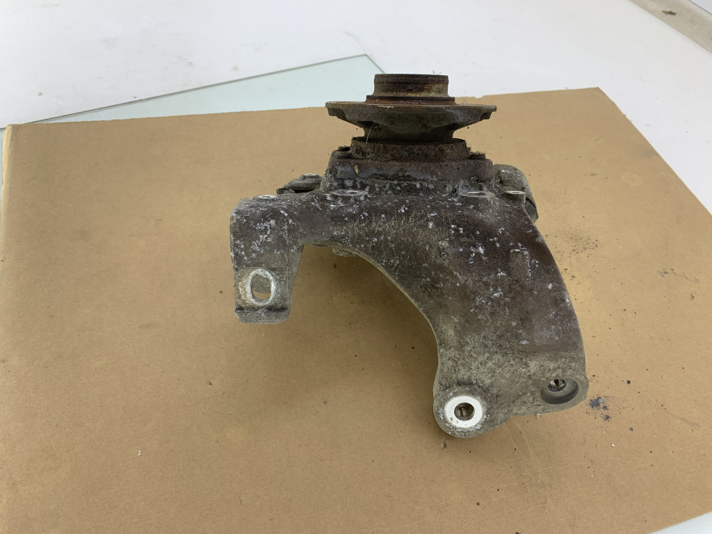 Fuzeta spate dreapta Audi A6 C6 BPJ 2004